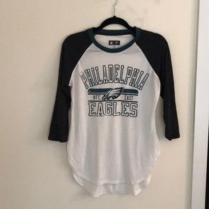 NFL Eagles Quarter Sleeve Tee
